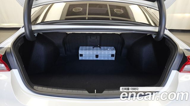Kia K5 2020 — photo 20