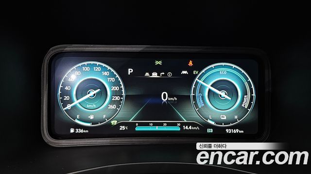 Hyundai Kona 2023 — photo 11