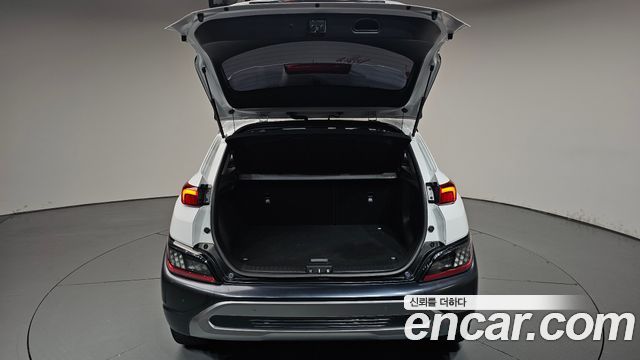 Hyundai Kona 2023 — photo 26