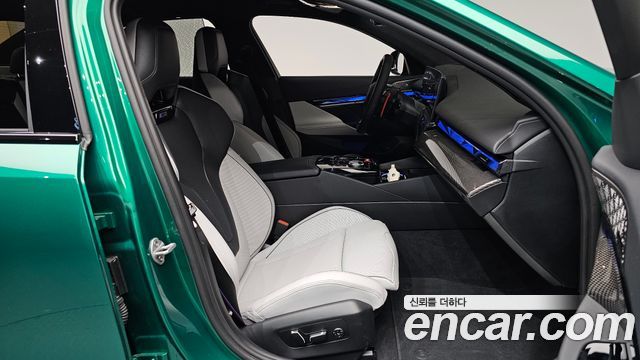 BMW M5 2026 — photo 17