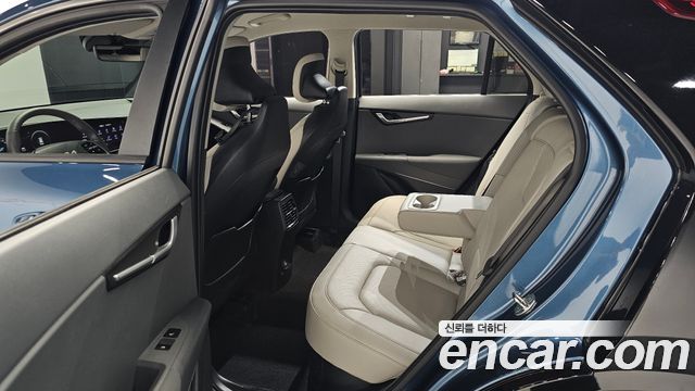 Kia Niro 2022 — photo 17