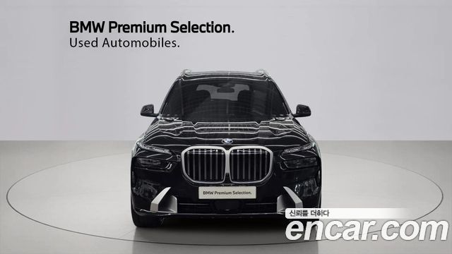 BMW X7 2026 — photo 3