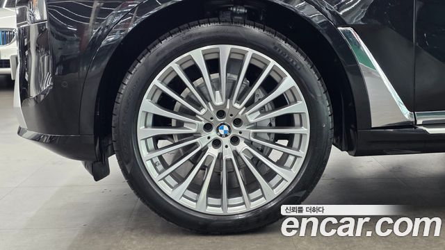 BMW X7 2026 — photo 5