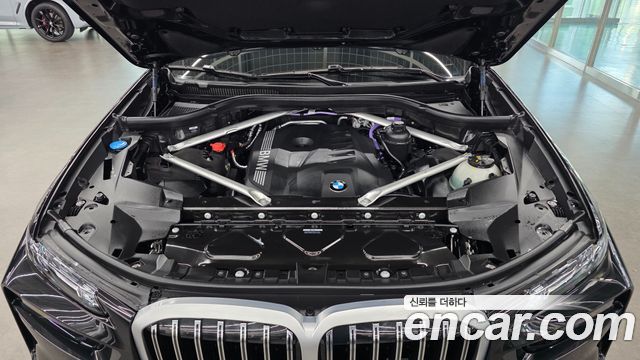 BMW X7 2026 — photo 6