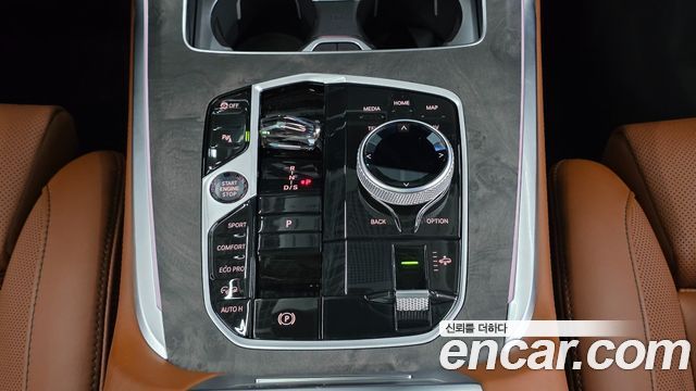 BMW X7 2026 — photo 9
