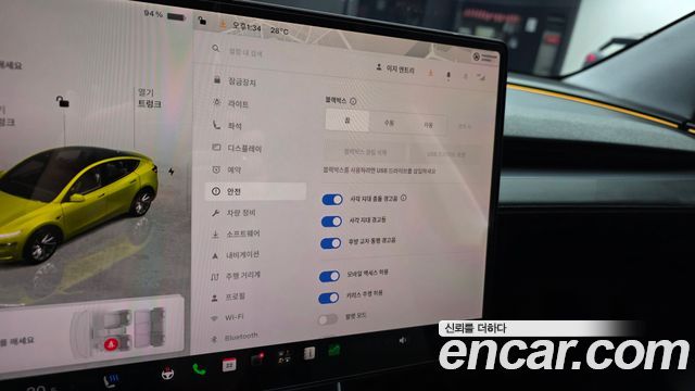 Tesla Model Y 2025 — photo 24