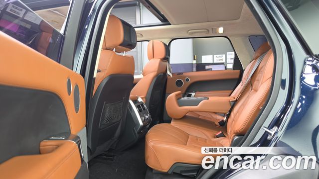 Land Rover Range Rover Sport 2016 — photo 11
