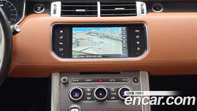 Land Rover Range Rover Sport 2016 — photo 18