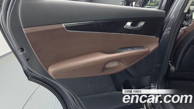 Kia Sorento 2016 — photo 15