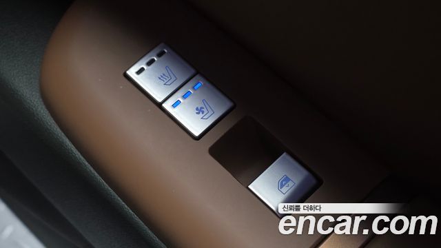 Hyundai Grandeur 2023 — photo 25