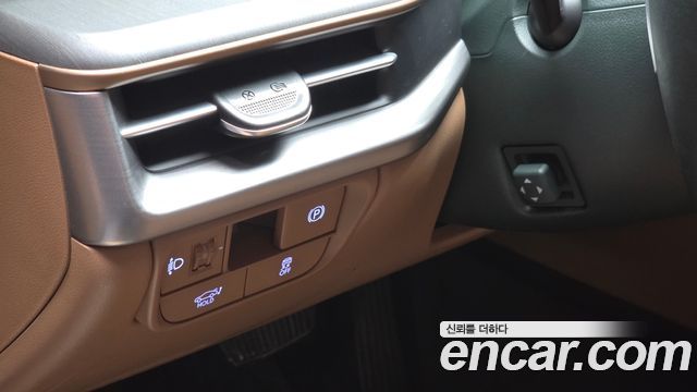 Hyundai Grandeur 2023 — photo 28