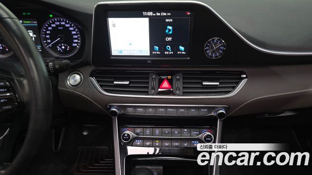 Hyundai Grandeur 2019 — photo 19