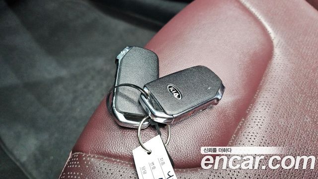 Kia Niro 2020 — photo 28
