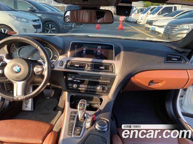BMW 6-Series 2018 — photo 19