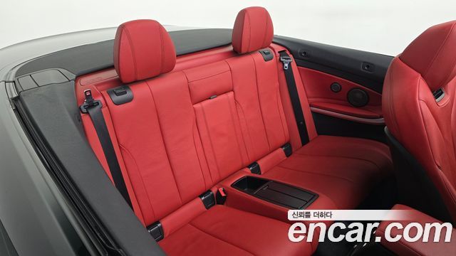 BMW 4-Series 2020 — photo 18