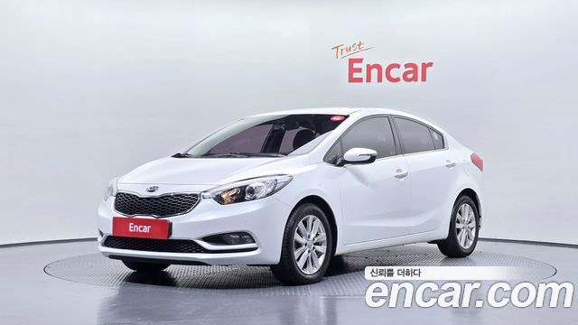 Kia K3 2015 — photo 1