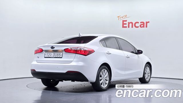 Kia K3 2015 — photo 2