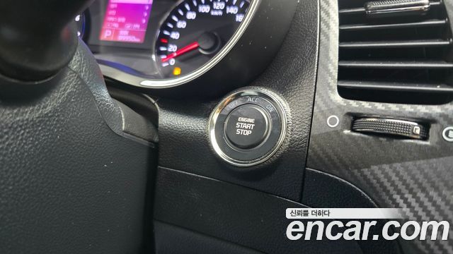 Kia K3 2015 — photo 27