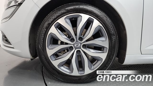 Renault Korea SM6 2016 — photo 5