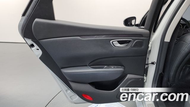Renault Korea SM6 2016 — photo 15