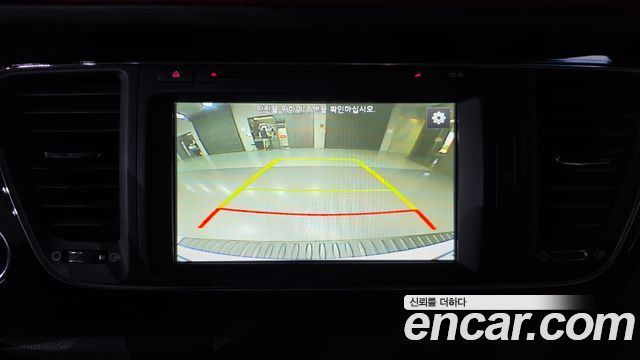Kia Canival 2016 — photo 14