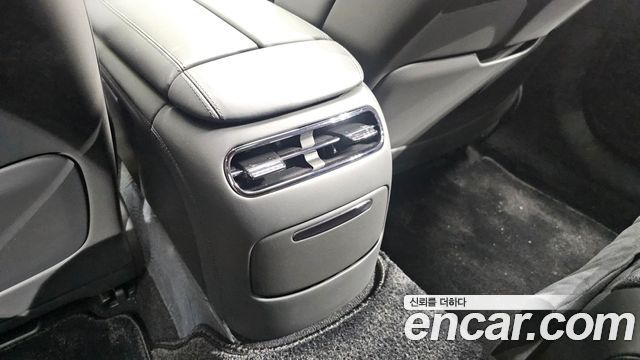 Genesis G90 2026 — photo 35