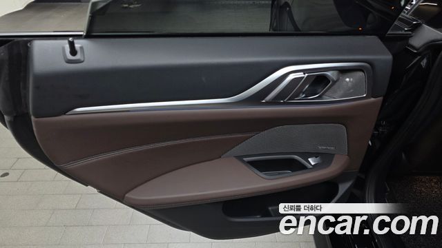 BMW i4 2023 — photo 15