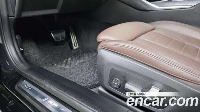 BMW i4 2023 — photo 29
