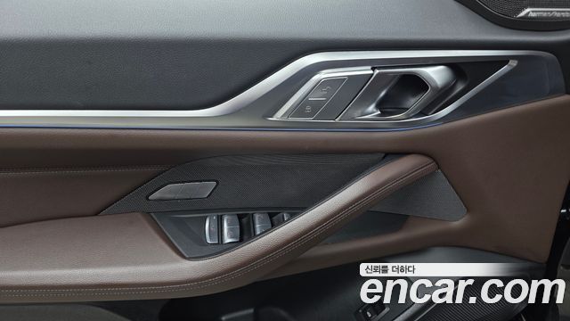 BMW i4 2023 — photo 32