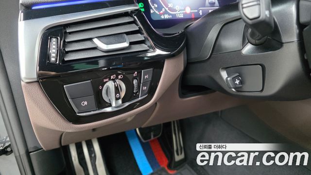 BMW Gran Turismo 2024 — photo 25