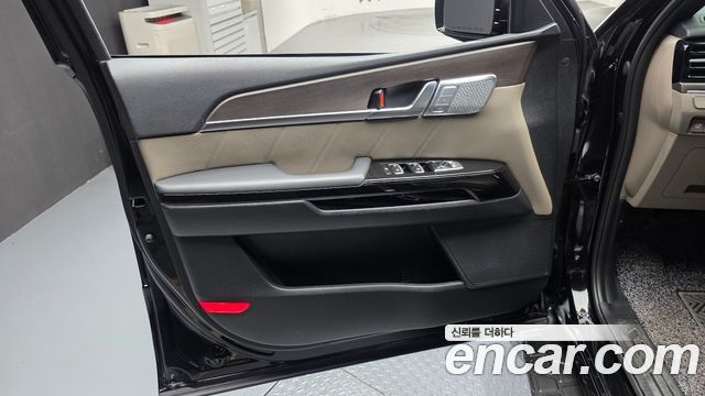 Kia Mohave 2022 — photo 14