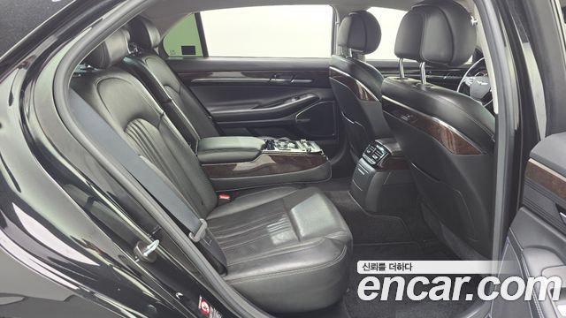 Genesis EQ900 2017 — photo 26