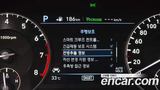 Genesis EQ900 2017 — photo 31