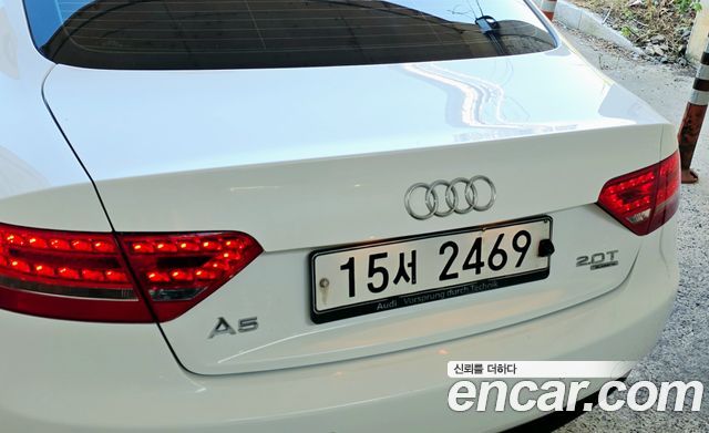 Audi A5 2010 — photo 12