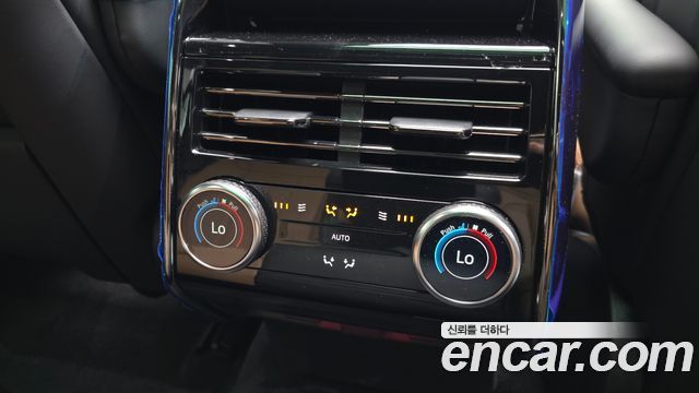 Land Rover Range Rover Sport 2026 — photo 18