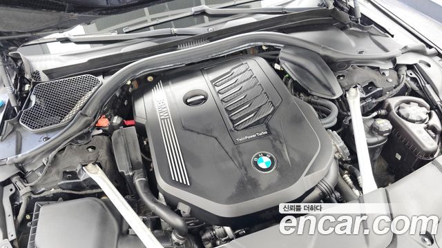 BMW 7-Series 2021 — photo 6