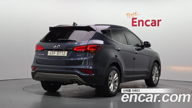 Hyundai Santafe 2018 — photo 2