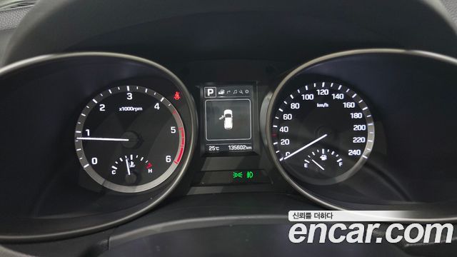 Hyundai Santafe 2018 — photo 11