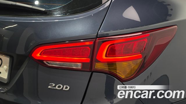 Hyundai Santafe 2018 — photo 9