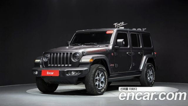 Jeep Wrangler 2022 — photo 36