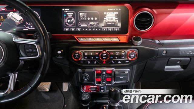 Jeep Wrangler 2022 — photo 20