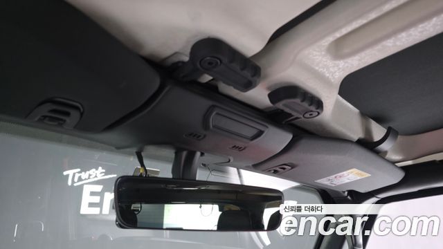 Jeep Wrangler 2022 — photo 24