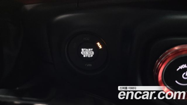 Jeep Wrangler 2022 — photo 28
