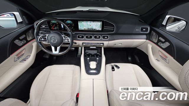 Mercedes-Benz GLS-Class 2022 — photo 10