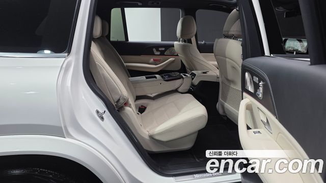 Mercedes-Benz GLS-Class 2022 — photo 17