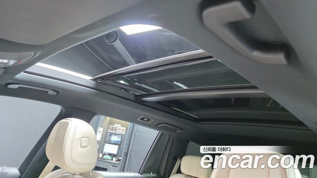 Mercedes-Benz GLS-Class 2022 — photo 23