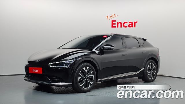 Kia EV6 2023 — photo 1
