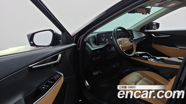 Kia EV6 2023 — photo 13