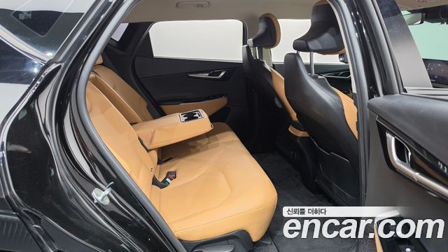 Kia EV6 2023 — photo 17