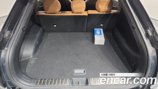 Kia EV6 2023 — photo 24